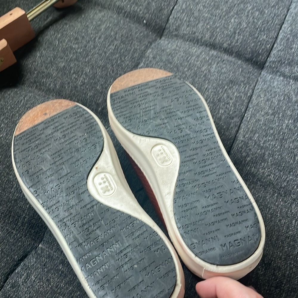 Magnanni - Picture 4 of 6